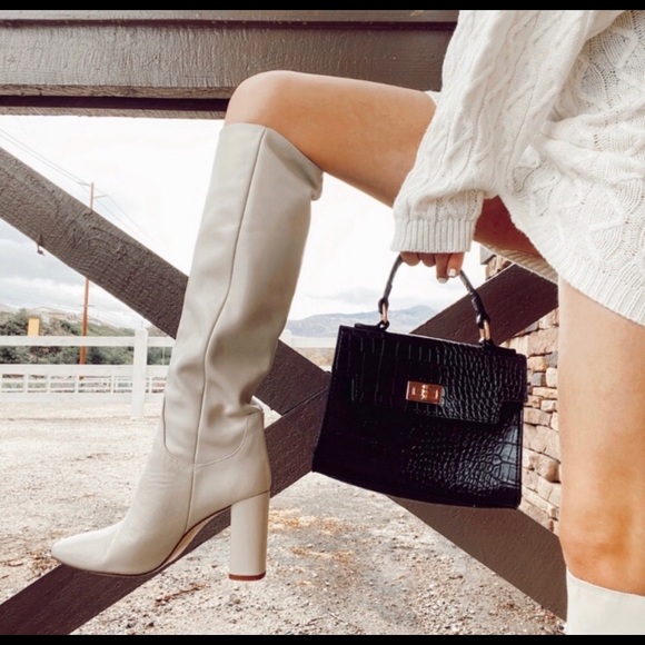 ZARA KNEE HIGH BOOTS - Picture 2 of 5